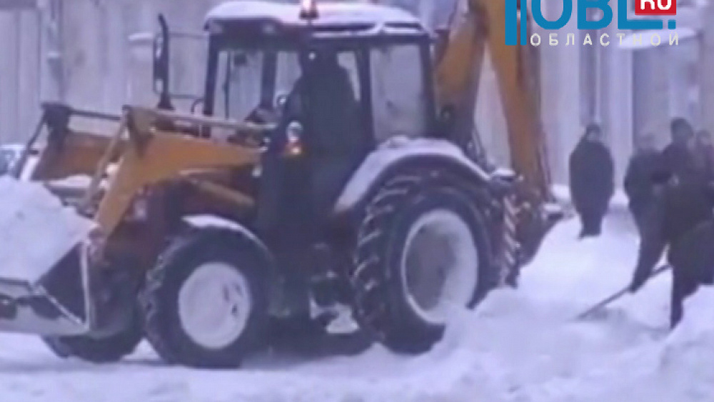 Власти города мобилизуют дорожную технику перед циклоном Даниэлла