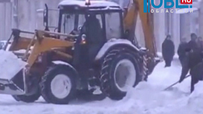 Власти города мобилизуют дорожную технику перед циклоном Даниэлла