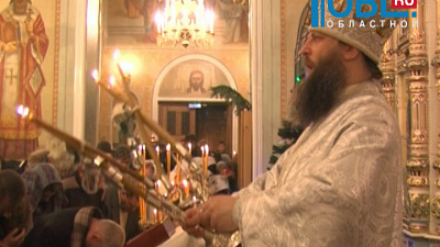 Православные отмечают рождественские праздники