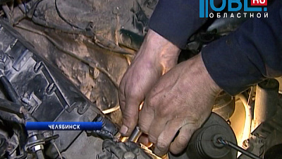 Житель Златоуста потратил 30 тысяч рублей на ремонт машины после заправки некачественным бензином