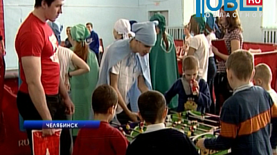 Впервые в Челябинске отмечают международный день волонтера