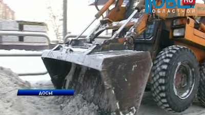 В "Южуралавтобане" объяснили, почему убирали дороги только ночью