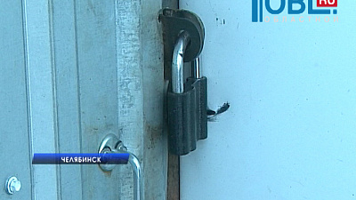 Из-за отказа уволиться несколько десятков женщин заперли в цехе 