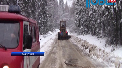 Автобусы со 100 школьниками застряли на Таганае из-за снегопада