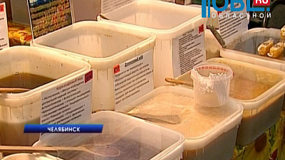 Народные контролеры проверяют, где в Челябинске продают настоящий мед, а где поддельный 