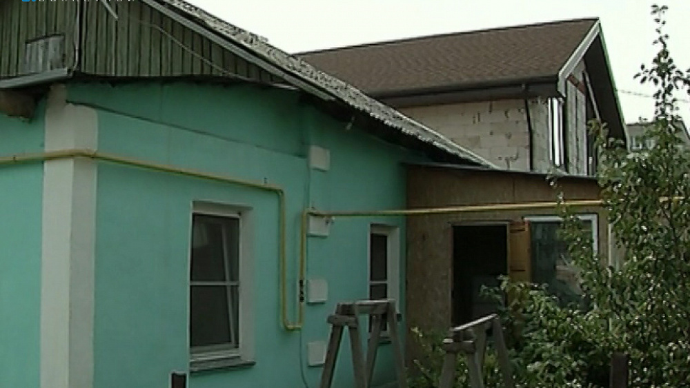 Челябинец подал в суд на соседа и обвинил его в разрушении дома