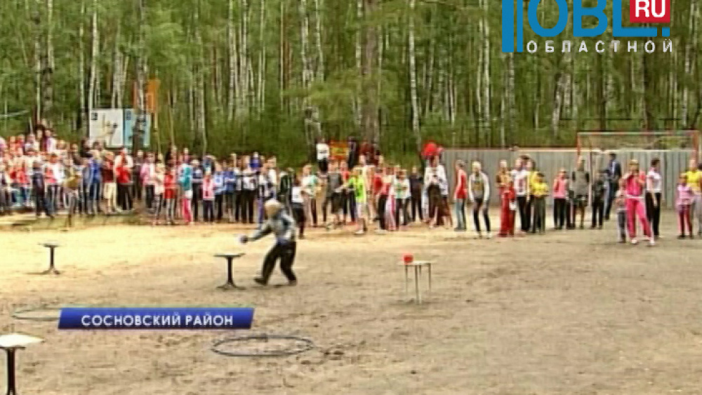 Глава Администрации Челябинска Евгений Тефтелев посетил детский лагерь "Утес"