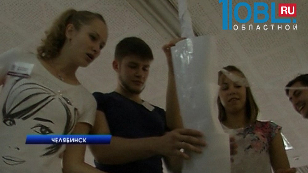  Волонтеры готовятся ко встрече делегаций форума "Инженеры будущего" 