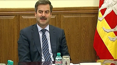 Детям-сиротам помогут найти семьи и проверить здоровье