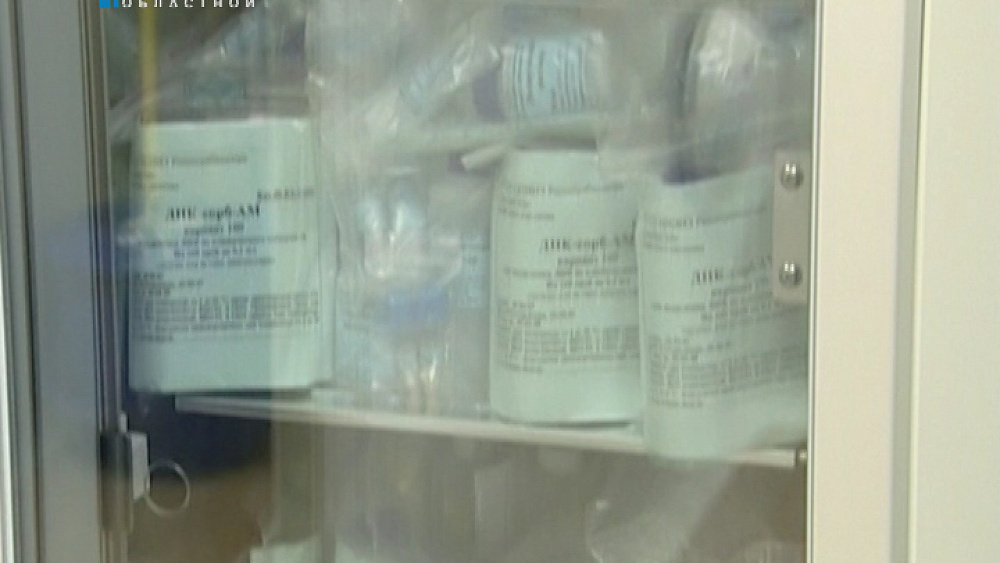 Челябинцы сдали экспресс-тест на ВИЧ в центре Кировки