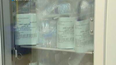 Челябинцы сдали экспресс-тест на ВИЧ в центре Кировки