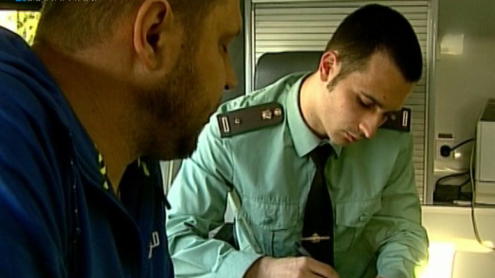 Судебные приставы за несколько часов поймали 15 водителей-должников