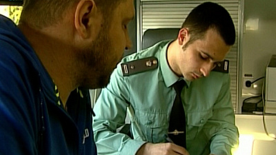 Судебные приставы за несколько часов поймали 15 водителей-должников