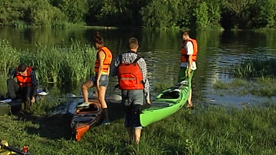 В Челябинске становятся модными прогулки на каяках