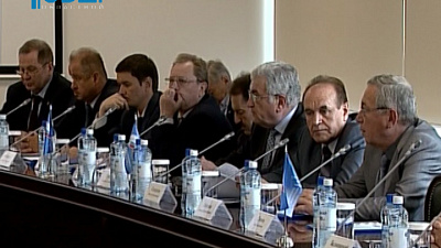 В Челябинске обсуждают привлечение инвестиций и молодых кадров на заводы 