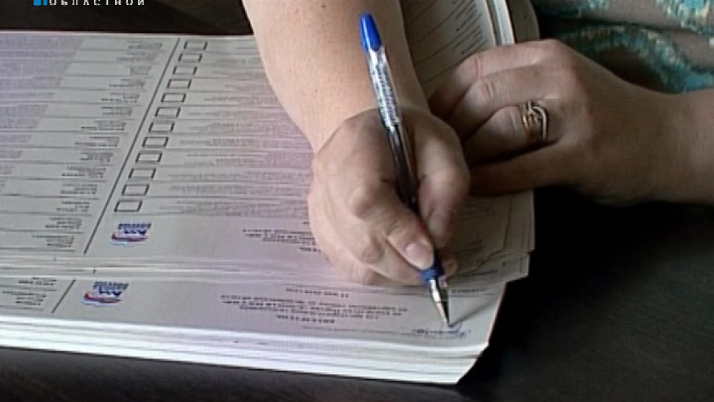 На избирательные участки уже привезли урны для голосования и бюллетени