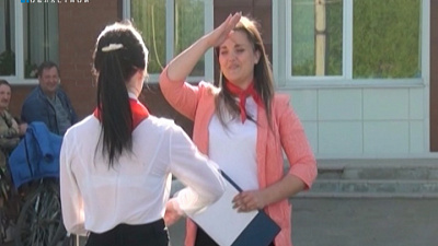 Праздник начался с посвящения в пионеры