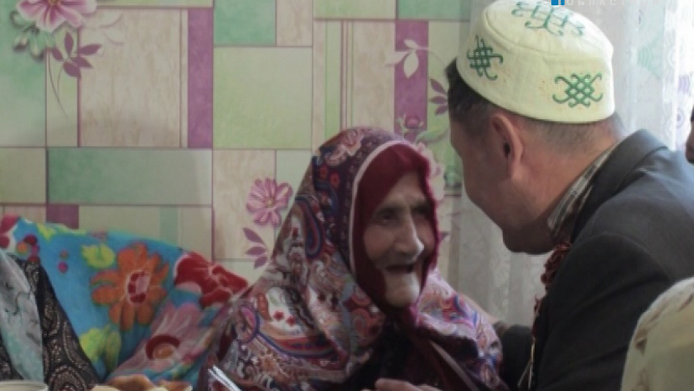 Бабушка из Аргаяша на столетие собрала 114 внуков