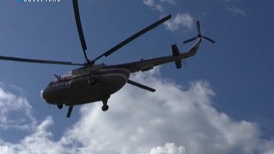 Молодую пару эвакуировали на вертолете Ми-8 с хребта Нургуш