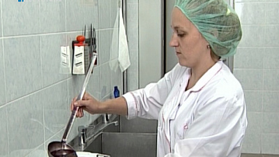 Чем будут кормить в пришкольных лагерях