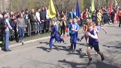 В Коркино, Копейске и Еманжелинске прошли легкоатлетические эстафеты ко Дню Победы 