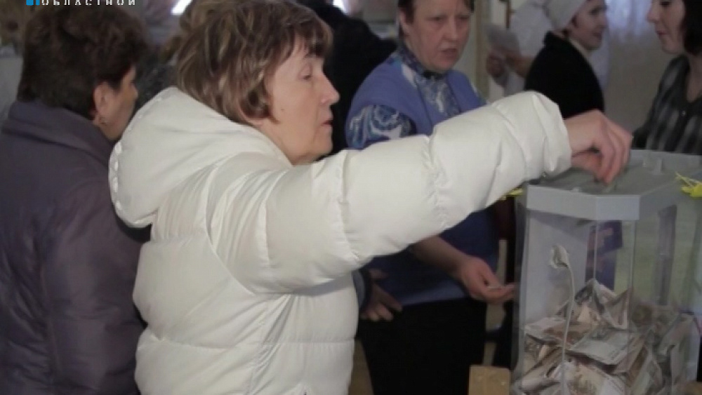 Депутат Госдумы Олег Колесников помог погорельцам из Кусы 