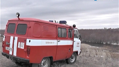 Топит огороды и приходит в дома. 