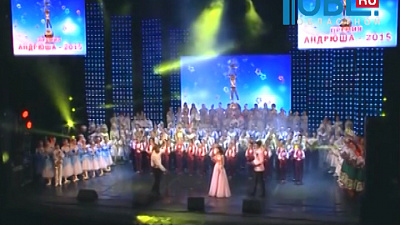 Сто детей станцевали в торговом центре, приглашая на премию «Андрюша-2016»