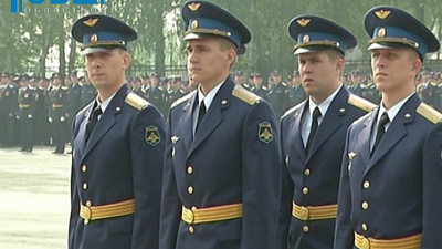 В Челябинском училище штурманов прошел выпускной