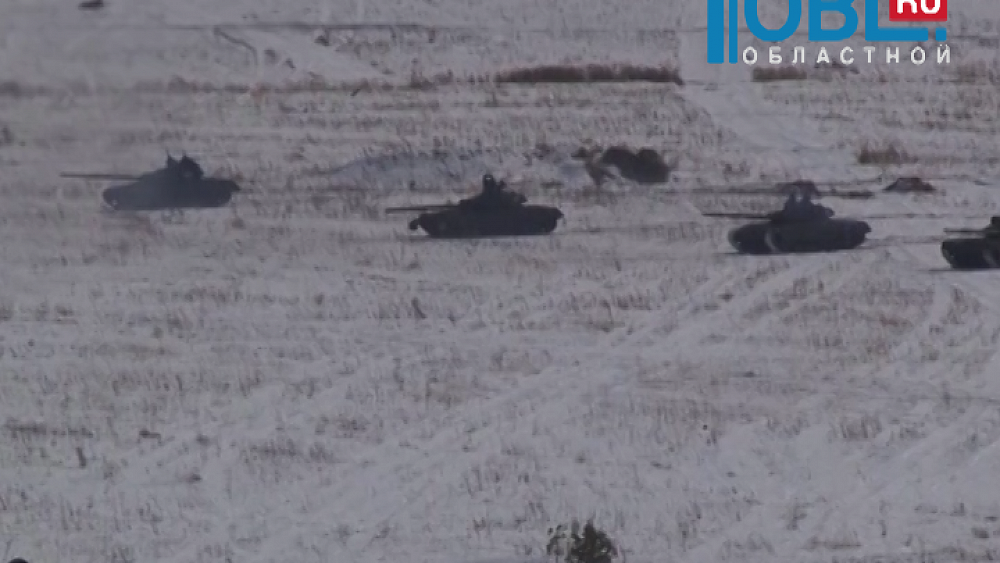 Военные отработали тактику окружения условного противника