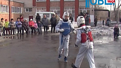 Для детей больных сахарным диабетом провели праздник двора