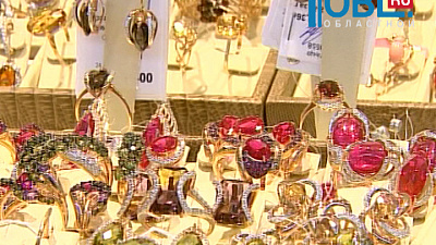 В Челябинске закрывается ювелирный сток-центр