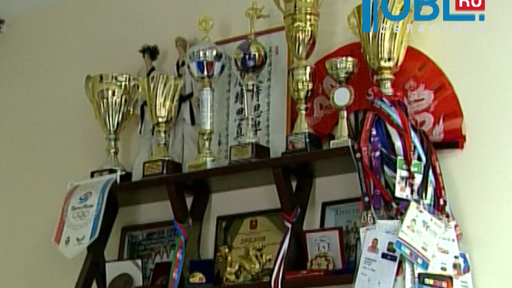 Челябинский аэропорт усилил меры безопасности после терактов в Брюсселе. 