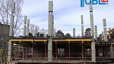 Новую онкологическую поликлинику строят с опережением графика