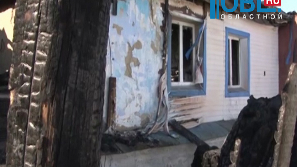 Семья с пятью приемными детьми осталась без жилья