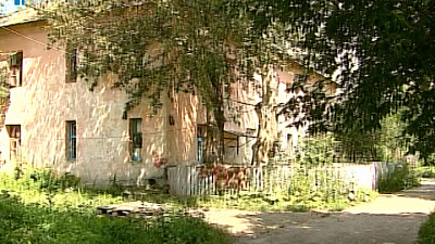 В одной из квартир дома в Новосинеглазово рухнул потолок