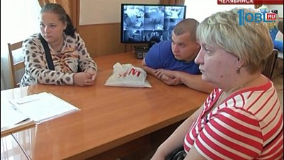 Полицейские нашли семью брошенного мальчика