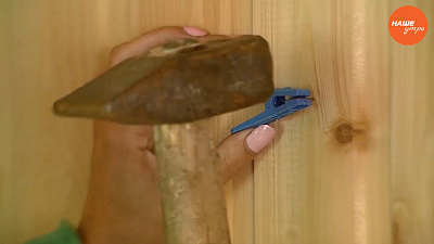 Нет проблем: Как прибить гвоздь и не повредить палец