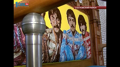 Южноуралец сделал диван из дерева в стиле The Beatles