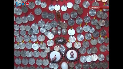 Мастерица превращает в обереги копеечные монеты