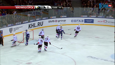 Челябинский "Трактор" скрестил клюшки с магнитогорским "Металлургом"