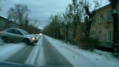 ДТП из-за летней резины снял видеорегитсратор