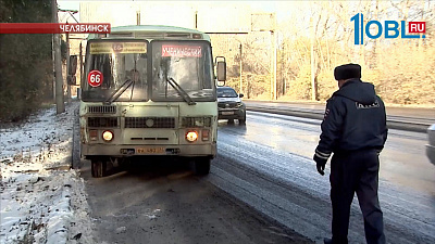 215 нарушений за последние две недели нашли автоинспекторы у нелегальных перевозчиков