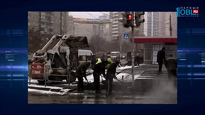 С улиц Челябинска начали вывозить снег