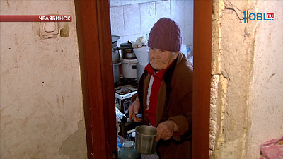 Ветеран Великой Отечественной превратила квартиру в свалку