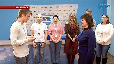 Алла Синицина получает билеты на новогоднюю вечеринку 