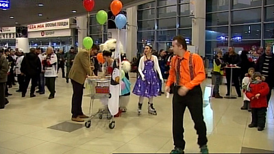 Стиляги зазывают болельщиков на ретро-матч «Трактор» vs «Торпедо»