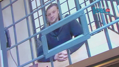 Бывшему вице-губернатору Николаю Сандакову продлили срок содержания под стражей. Видео из зала суда 