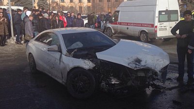 Крупное ДТП у ЮУрГУ