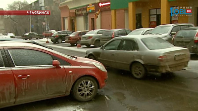 Активисты предлагают строить детские площадки вместо нелегальных парковок